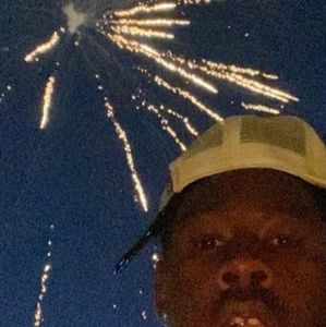 Meet your Posher, Dominic